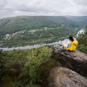 Toulky Ústeckým krajem: Minulost v Zubrnicích, odpočinek v Klášterci a túra po hřebenech hor