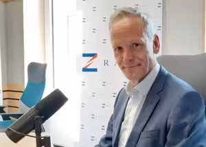 Bývalý ministr zahraničí Cyril Svoboda: Vztahy mezi Čechy a Slováky jsou dnes víc než přátelské a příbuzenské