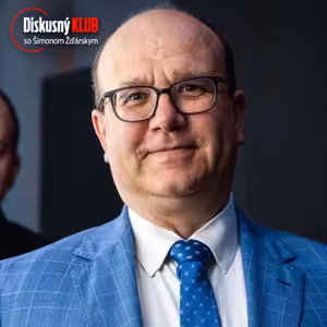 Diplomat Wlachovský: Ficova návšteva Moskvy je bizarná, robí záchodovú diplomaciu!