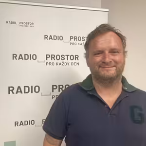 Producent Martin Ledvina: Muzika není lék. Je to ale něco, co může přes den lidem na chvíli zpříjemnit život