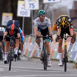 Milimetrový finiš Amstel Gold Race + představení Valonského šípu