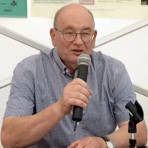 Jako Fénix z popela_03_2023_PENCAST