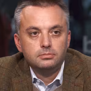 Zeman odkryl karty, nechová se jako český prezident, ale náměstek Putina, říká Kundra