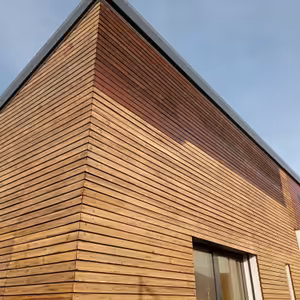 Ochrana drevených častí až na 8 rokov! Čím takto natrieť drevo?