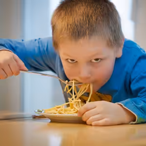 INESS na DNES #22: Čo znamená koniec obedov zadarmo?