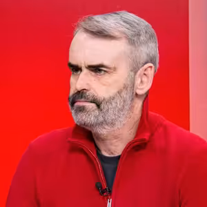 Robert Šlachta (Přísaha): Macinka je ulhaný zrádce a Turka jsme v europarlamentu odřízli | 28. 2. 2025