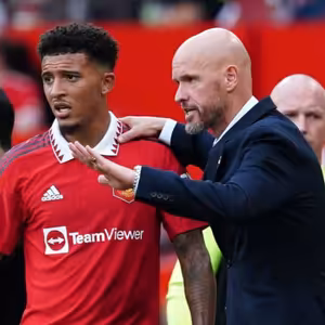 Ten Hag dohrál? Maguire mesiáš. Rozbalování Panini kartiček. A Preview víkendu.