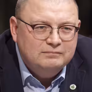 Nám už pacienti vynadat nemůžou, protože jim nestačí dech. Vidět, jak virus žere plíce, je frustrující, říká Duška