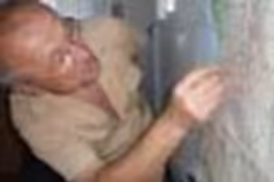 Všichni jsme hodně zhubli a psychická nejistota byla velká. Únosci nás tehdy vedli velmi nelogicky, říká Lubomír Sazeček, jeden z československých občanů unesených povstaleckým hnutím UNITA v Angole v roce 1983