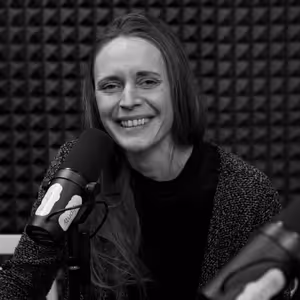 Podcast hmmm...: Valentínska epizóda - Dá sa spojiť zoznamka s terapiou?