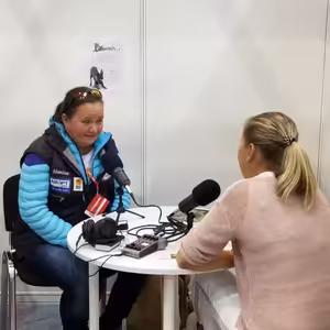 eCanis – rozhovory z FOR PETS 2021 – rozhovor s báječnou Hankou Böhme, která cvičí psy pro práci v Africe