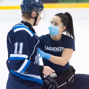 "Vo Švédsku boli výborné podmienky, no v Kanade sú ešte o niečo lepšie," hovorí z Chicoutimi útočník Kašlík