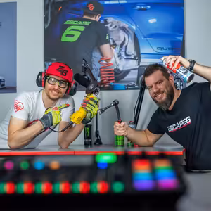 Escape6 Podcast #5│Luděk a David│Montuješ si díly na auto sám?