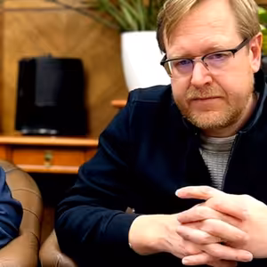 Jakub Dvořáček: Nechci vysvětlovat, proč někdo umřel, protože neměl léky