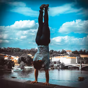 Elton John - I'm Still Standing