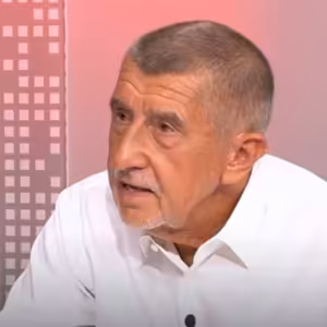 Kuloáry | Andrej Babiš (ANO): Vláda jen všechno zdanila a zapomněla na občany, Stanjura je zločinec | 9. 7. 2025