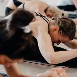 Jak cvičit při prolapsu. Moje cesta k pohybu, síle a sebevědomí