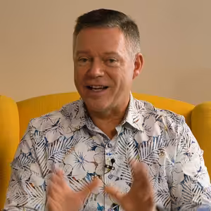 Podnikatel ROMAN HASSMANN - Od uklízeče v metru po milionový byznys.