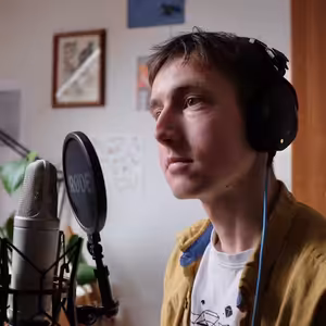 Kultura na duben s Tomášem Liznou, organizátorem BozaConu