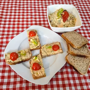 Tradiční tvarůžková pomazánka s pivem z Loštic