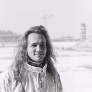 Každá sekunda živáku Bert & Friends z roku 2050 je památná (37)