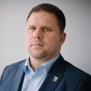 Starosta Petržalky Hrčka: Vallo ma nemá právo kritizovať. Nepoužíva rovnaký meter na všetkých