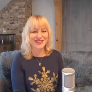 Ivona Antalii, Krystalické světlo