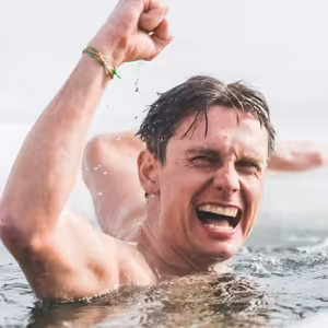 Uplaval světový rekord - 80 metrů pod ledem: Limity jsou jen v hlavě, do vody se musíte těšit, říká Vencl