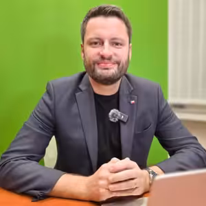 Fiala si troufale klade podmínky. Ignoruje ZÁKON. Sněmovna se vysmála Hřibovi. | Čau Praho #156