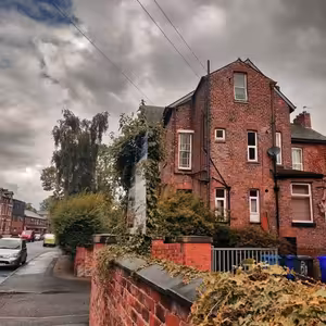 S9E9: MANCHESTER A LIVERPOOL - Posadnutí sekáčmi