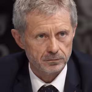 Mynář zneužil Vondráčka ve špinavé hře s občany. Je neuvěřitelné, čeho jsme svědky, říká Vystrčil