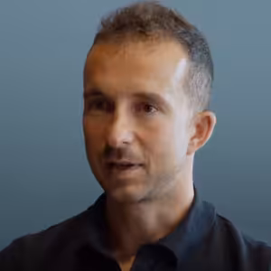 Matej Očenáš - Futbaltour: Ako z hobby urobiť športovú cestovku s tržbami vyše 7 mil. EUR