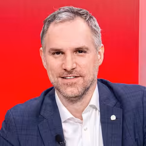 Zdeněk Hřib (Piráti): Praha chystá velké změny v parkování. Auta mohou mít tři kategorie / 6. 3. 2024