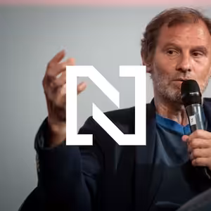 Kdy sbalit kufr? Martin M. Šimečka o tom, jak poznáme umírající demokracii