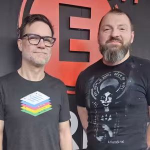 Petr Koubek a Vratislav Šlajer: Natáčení je jako tábor, Odznak Vysočina může mít deset řad