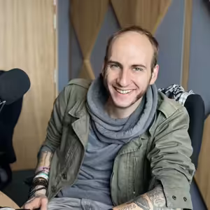 Anatol Svahilec: Slam poetry musí být osobní. Bez rekvizit a kostýmů