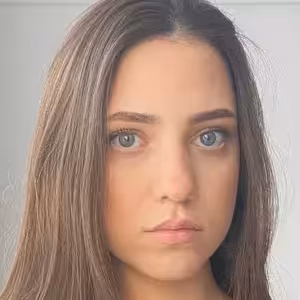 Ráchel Šoltésová: študentka Rebeka zo seriálu Pán profesor