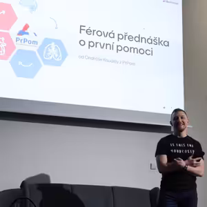 Dobrý příklad: Krotitelé kanclů & férová přednáška o první pomoci