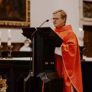 Veni Sancte: Stávame sa slobodnými, aby sme v dialógu pomáhali iným