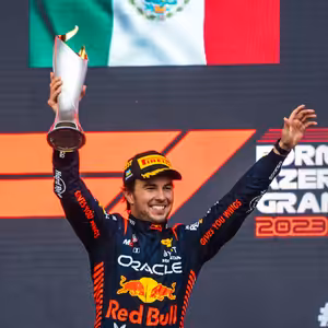 Pomohli by 2 povinné pit stopy? | EisKing DEBRIEFING 4/23