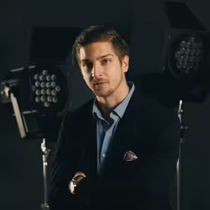 Róbert Bošeľa: zákulisie Konca hry aj nový dokument Dve tváre sveta