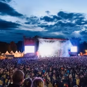 10 let Metronomu: Letňany zažijí největší festival v historii. Sting i Nick Cave odehrají plné koncerty