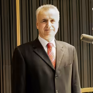 Vladimír Palko - Ak nie sme spokojní s politikmi, mali by sme voliť iných... (Braňo Závodský Naživo)