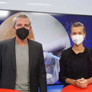 Očkování AstraZenekou se obnoví, je přesvědčený vakcinolog Petráš. Kdo by měl raději počkat?