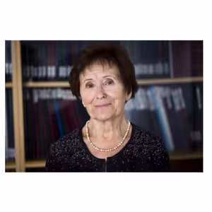 Slovenské dievčatá začínajú so sexom v 11tich rokoch. Máme veľmi nízke sebahodnotenie