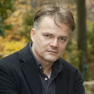 DO UCHA (Erik Ondrejička)