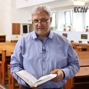 Nehanbí sa nazývať nás bratmi