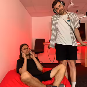 Reflektor #164: Letní hojdačky 2022