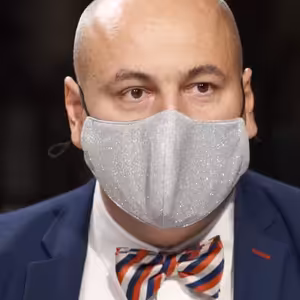 Vyloučený z SPD: Lidi v hnutí jsou zastrašováni a vyhazováni na dlažbu, Okamura šíří nenávist, říká Vašíček