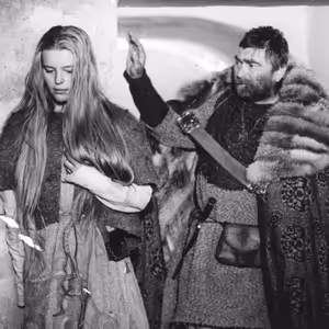 Kam až dojel na kole Theodor Pištěk? A proč čte generace Z Dostojevského?